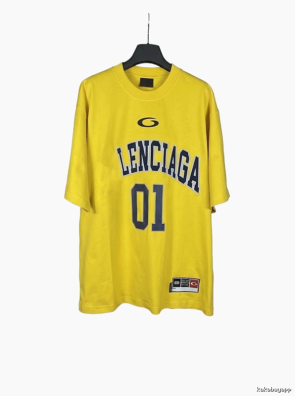 Balenciaga letter-style yellow T-shirt