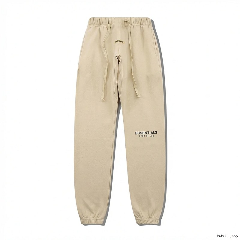 ESSENTIALS minimalist khaki pants