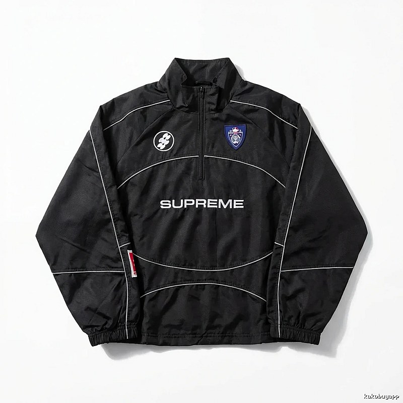 Supreme sporty black coat