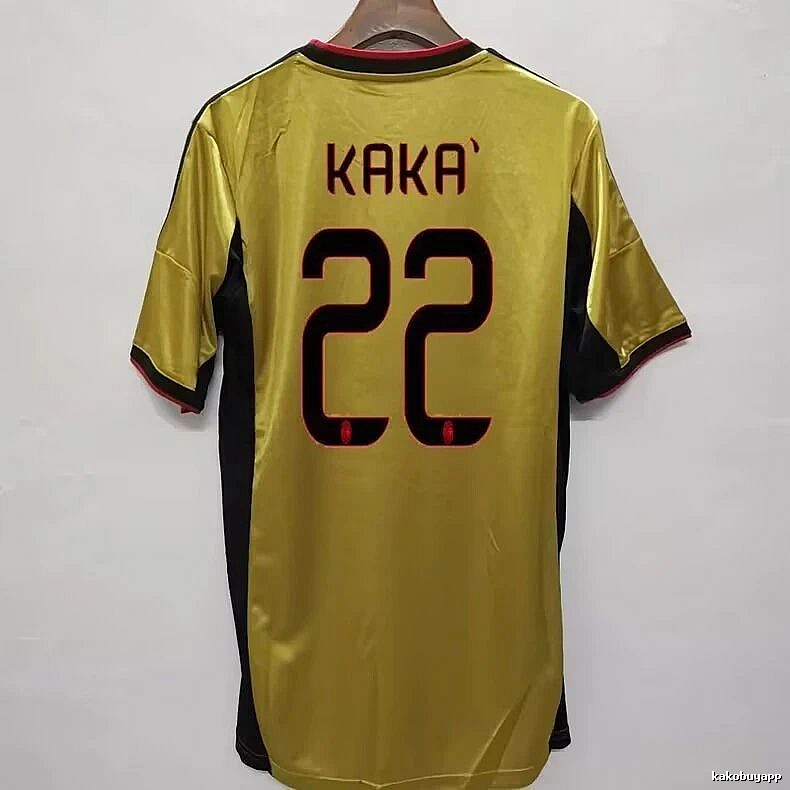 AC Milan Gift Ready Retro soccer jersey Red Black Striped with Fresh Pattern