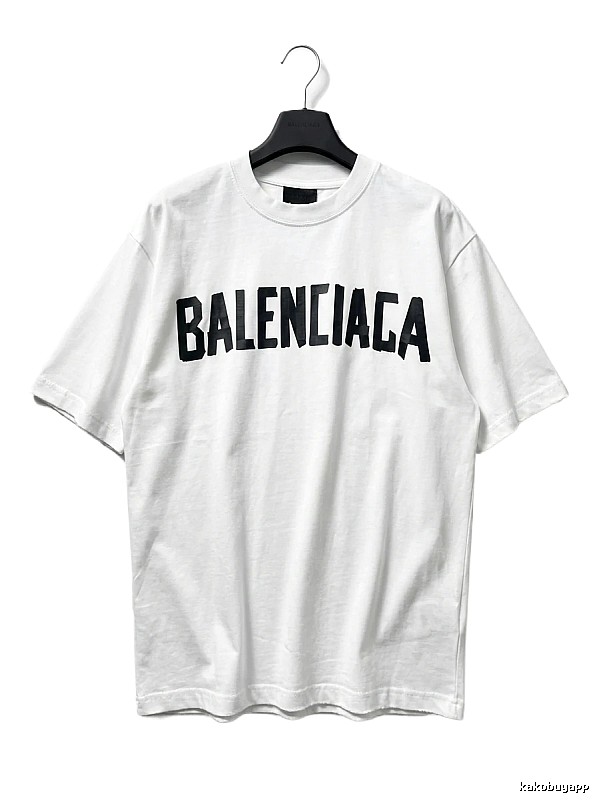 Balenciaga minimalist style white T-shirt