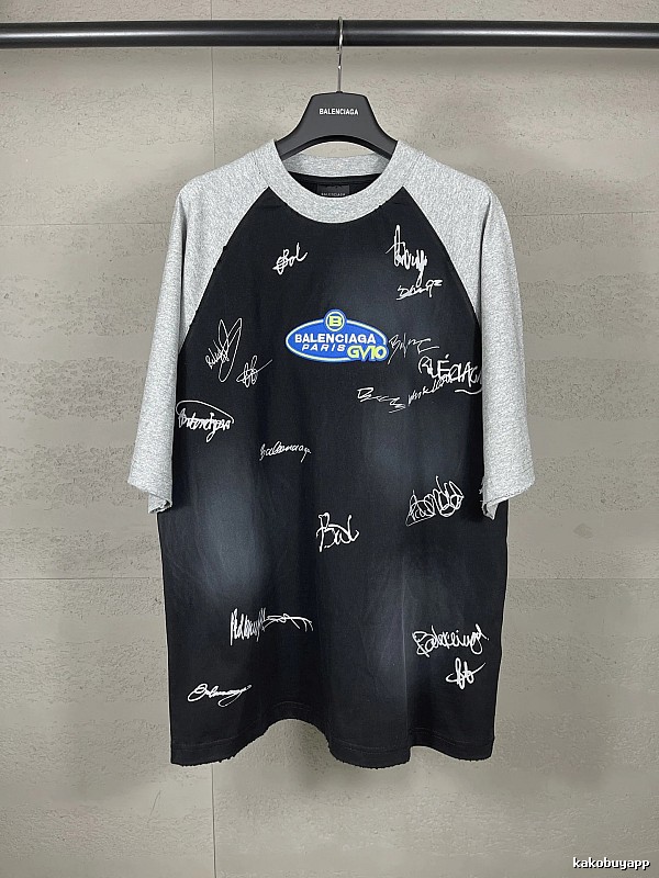 Balenciaga Signature Style Black and Grey T-shirt