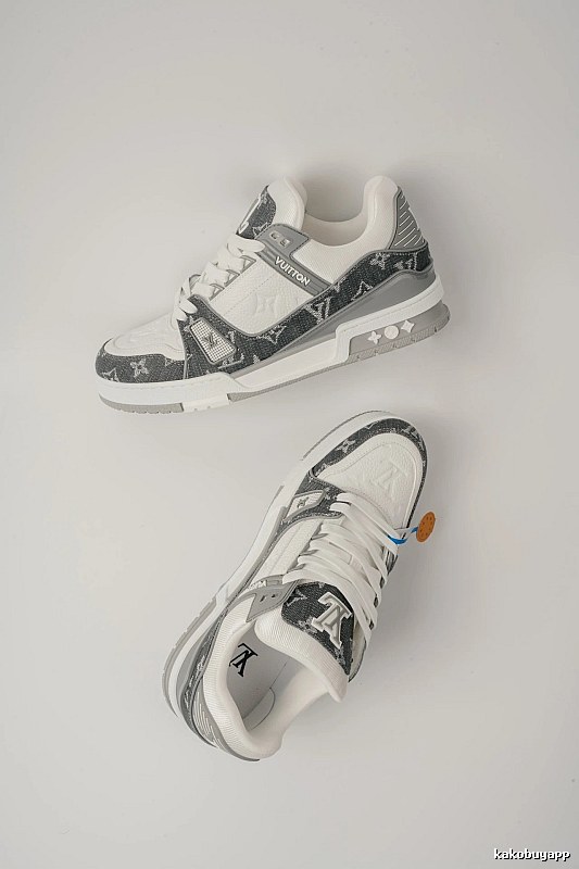 Gray White Low-top Pair from Louis Vuitton Gray Low-top Sneaker for Streetwear Looks