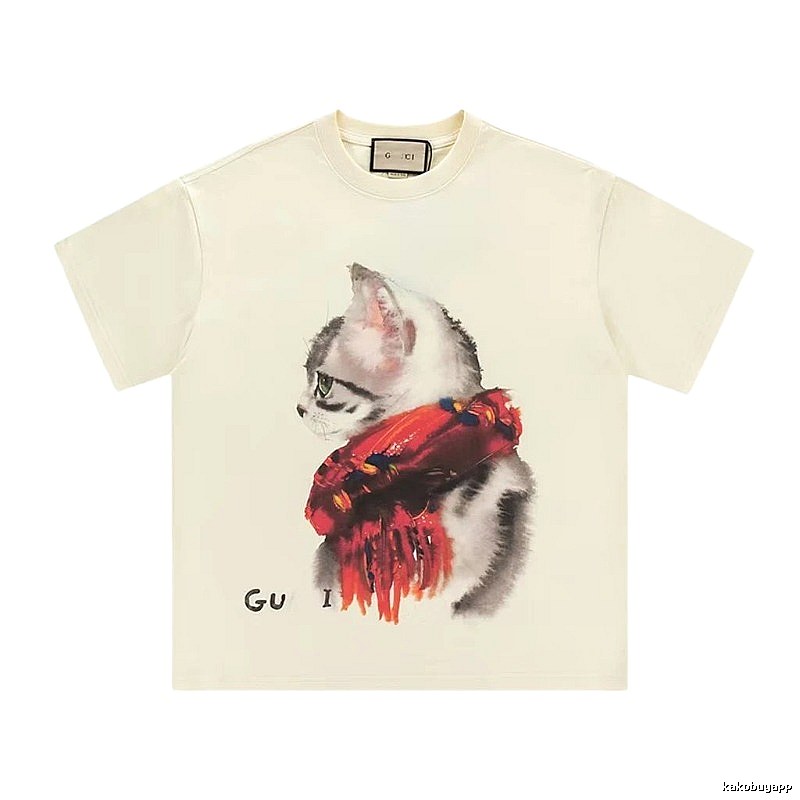 Gucci Cat Print Vintage Style Off-white T-Shirt