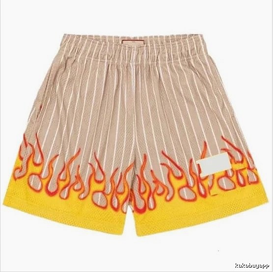 Gucci Weekend Floral shorts Cream Yellow Floral for Weekend Wear