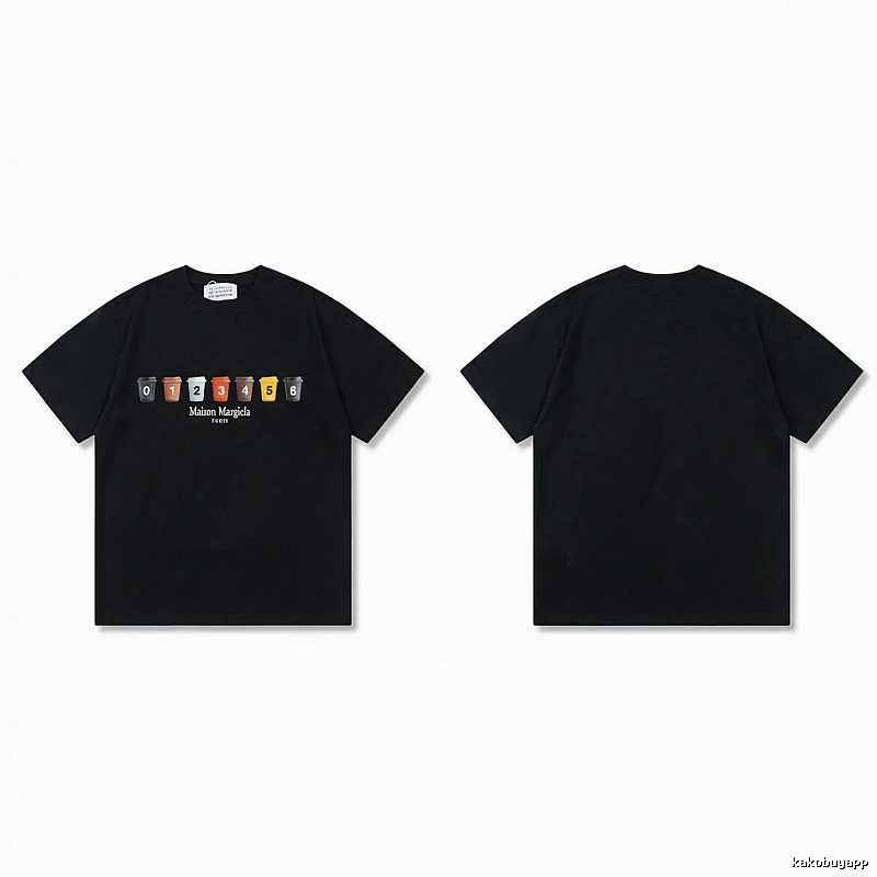 Maison Margiela digital print style black T-shirt