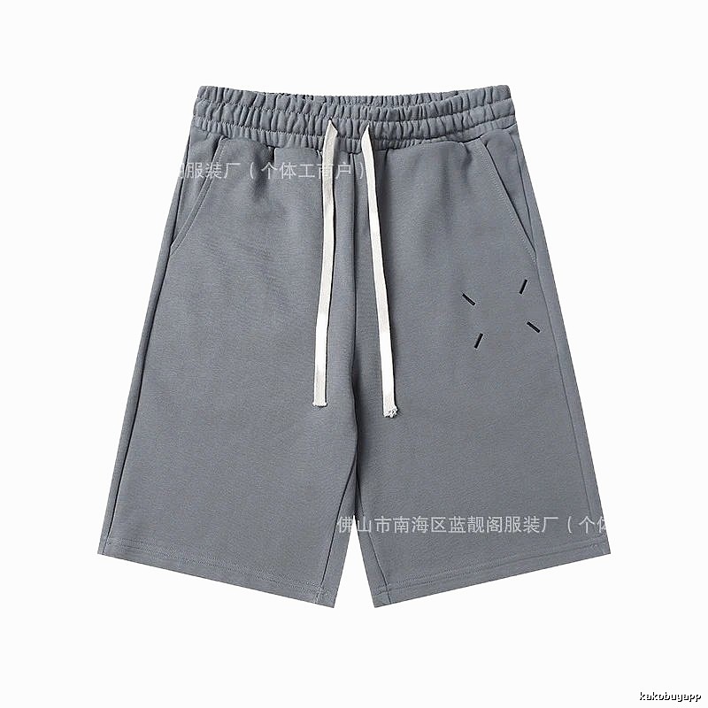 Maison Margiela minimalist style grey shorts