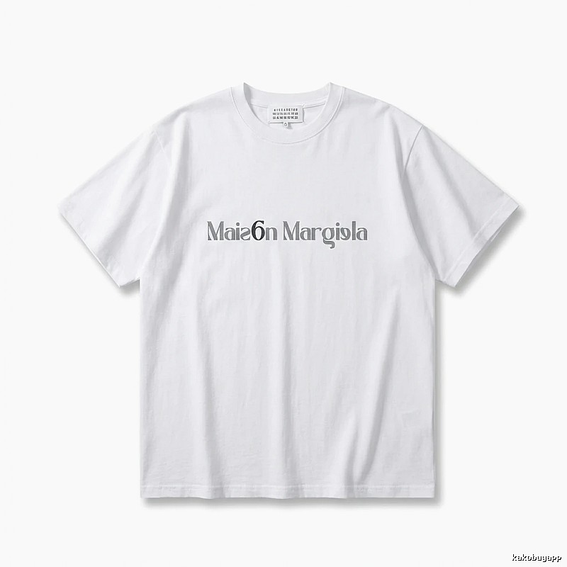 Maison Margiela minimalist style white T-shirt