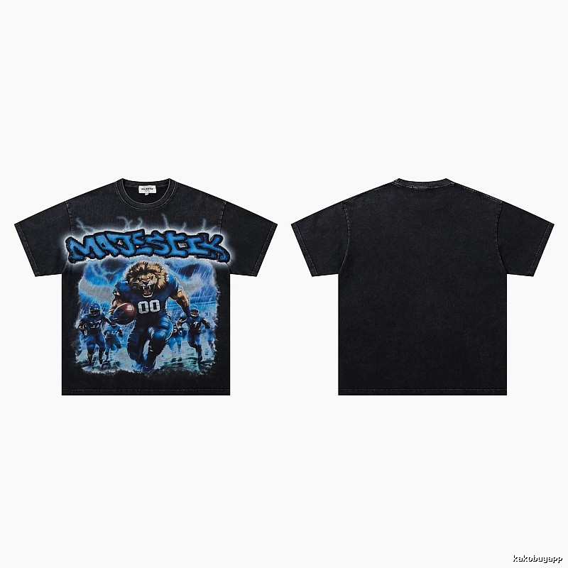 MAJESTIK Lion Head Rugby American Retro Black T-Shirt