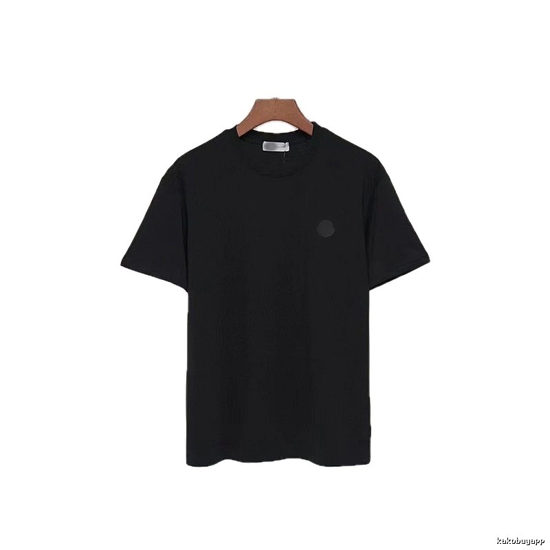 Moncler Classic Minimalist Style Black Short-sleeve T-shirt