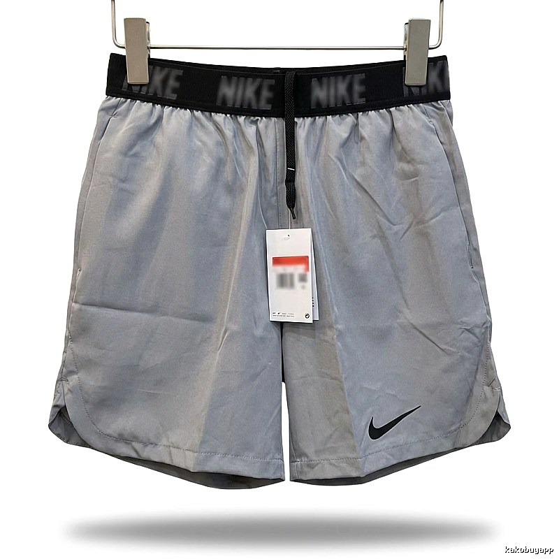 Nike sporty grey shorts