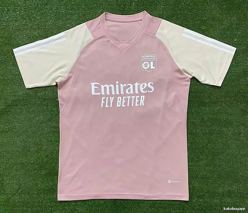 Real Madrid Training-Kit Look Dragon Soccer Jersey Downtown Style