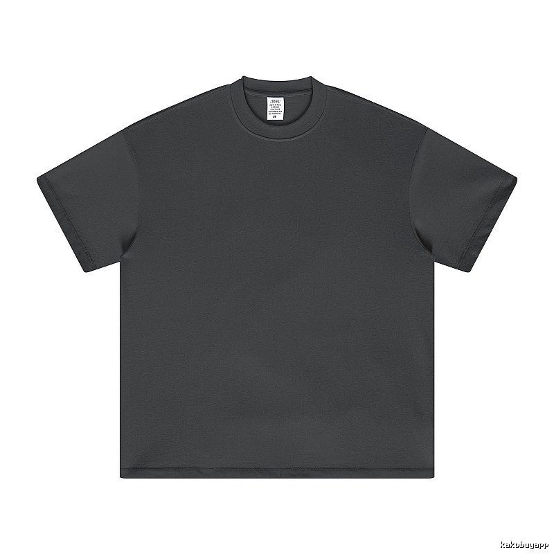 Statement Plain white T-shirt Minimal White Short for Easy Pairing