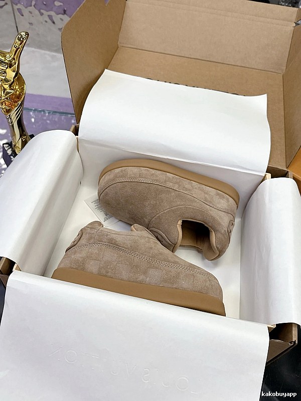 Taupe Suede Louis Vuitton Shearling Slippers for Photo Ready Styling