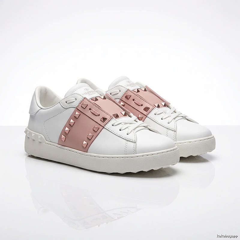 Valentino Rivet Fashionable White Shoes