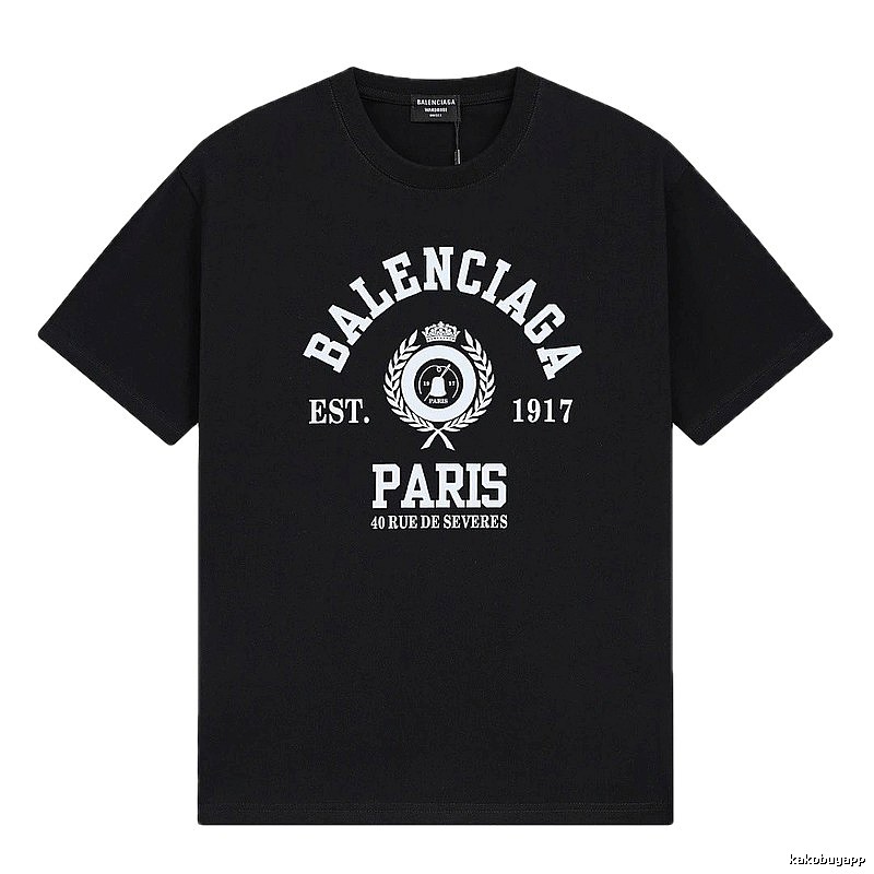 Vintage black short-sleeve T-shirt of Balenciaga